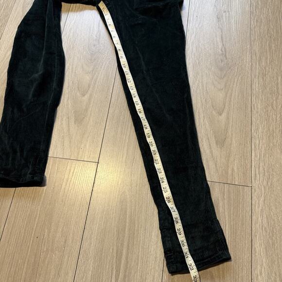 NWT Judy Blue Emerald Green High-Waisted Corduroy Cuffed Jogger Pants 0/24 - Picture 8 of 14